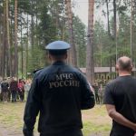 Занятие для детей, отдыхающих в палаточном лагере